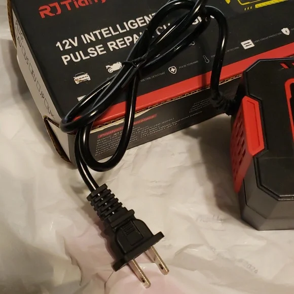 Brand New Car Battery Charger Never Used - Picture 5 of 5